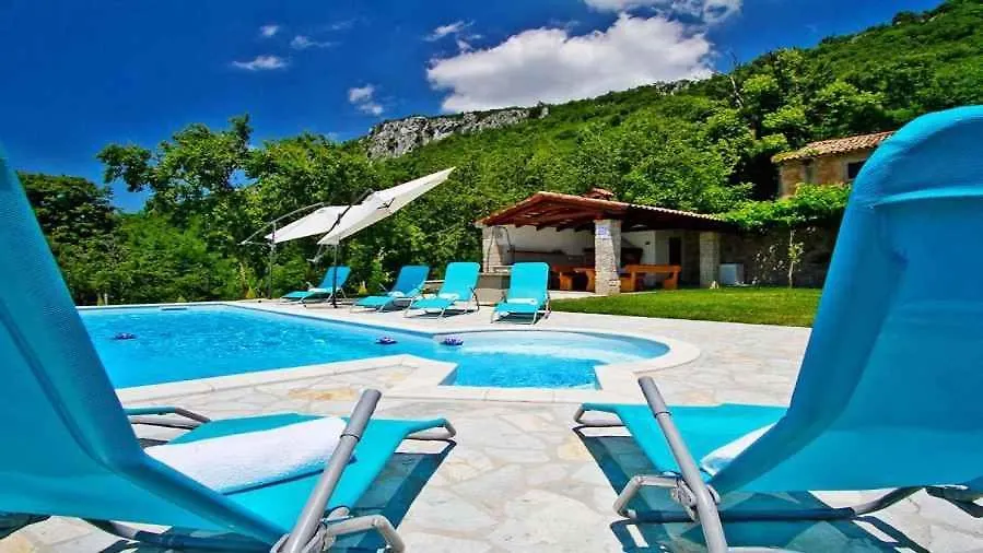 Holiday Home In Dolenja Vas - Istrien 51825