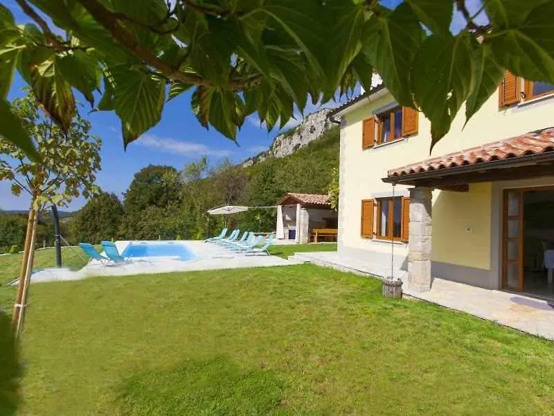 Holiday Home In Dolenja Vas - Istrien 51825