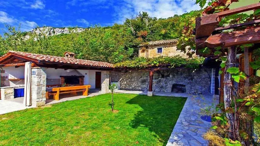 Holiday Home In Dolenja Vas - Istrien 51825 0*,  Croatia